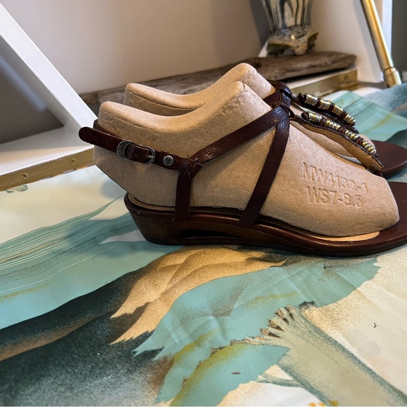 Frye Brown Leather Sandals - Picture 2 of 9